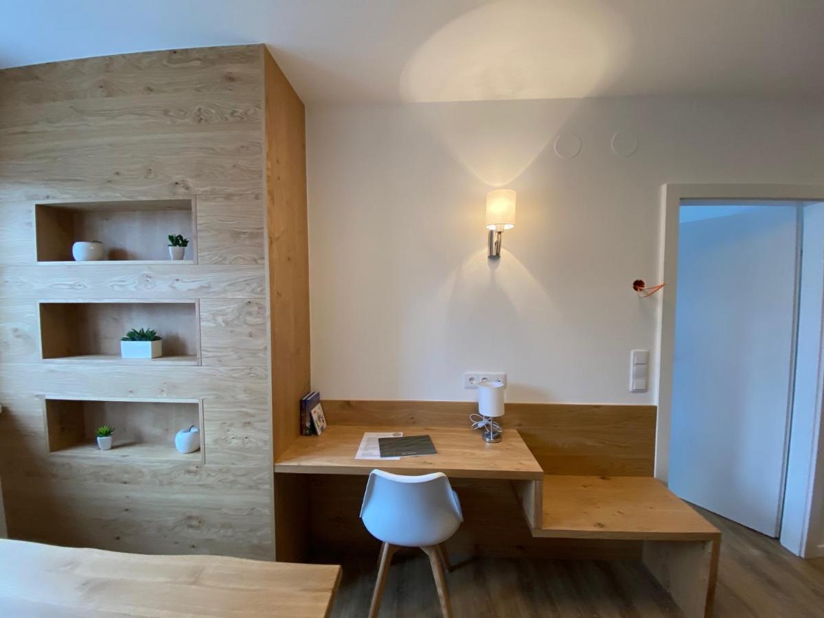 Apartments Freitag - H1 Winden am See Экстерьер фото