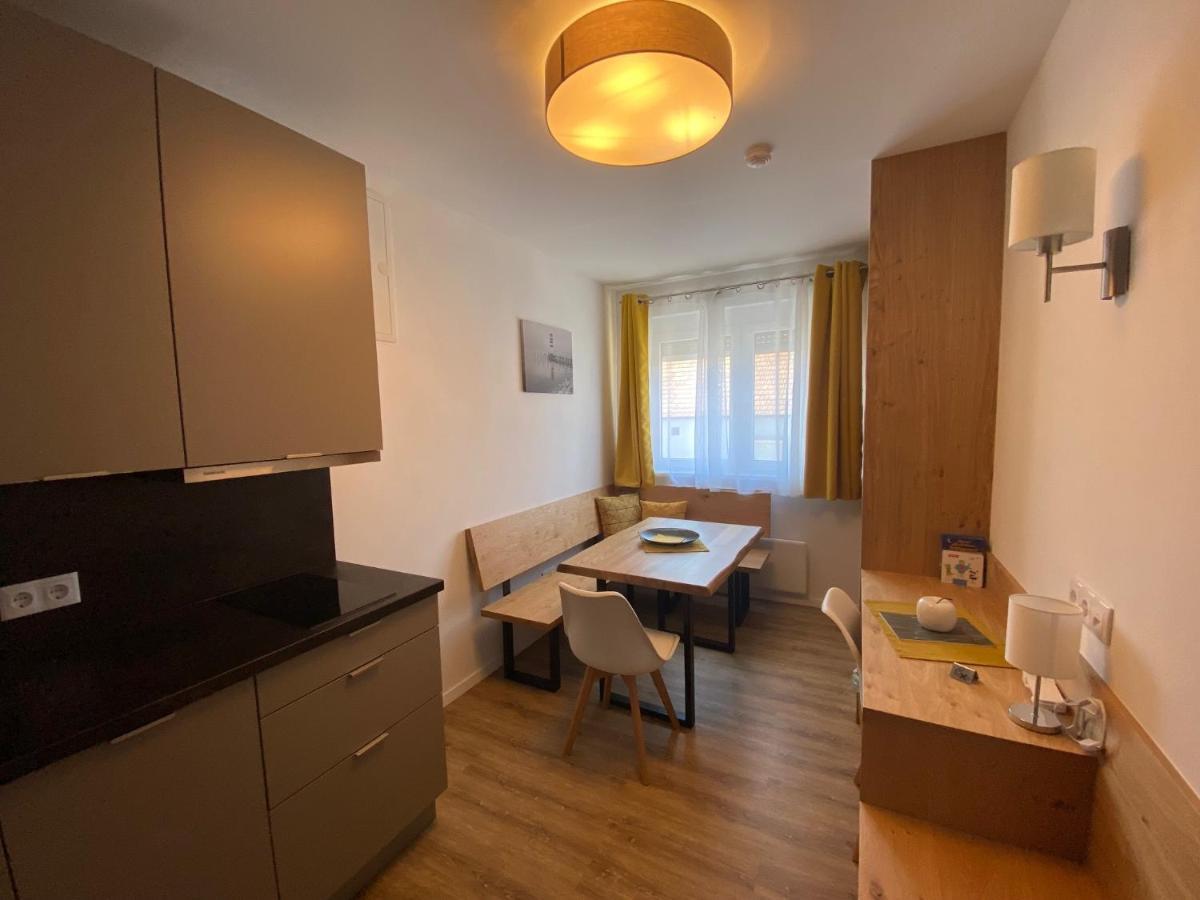 Apartments Freitag - H1 Winden am See Экстерьер фото