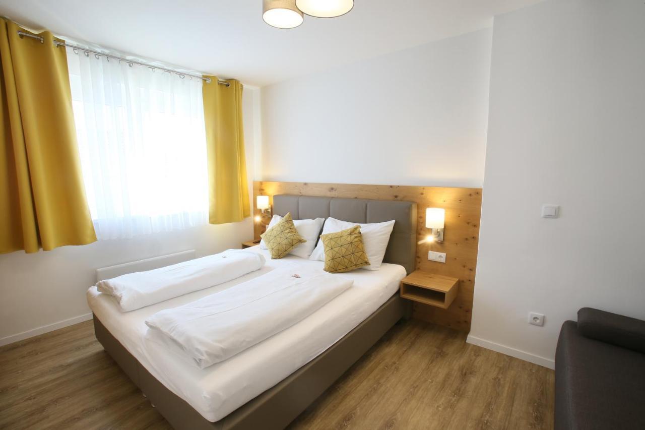 Apartments Freitag - H1 Winden am See Экстерьер фото