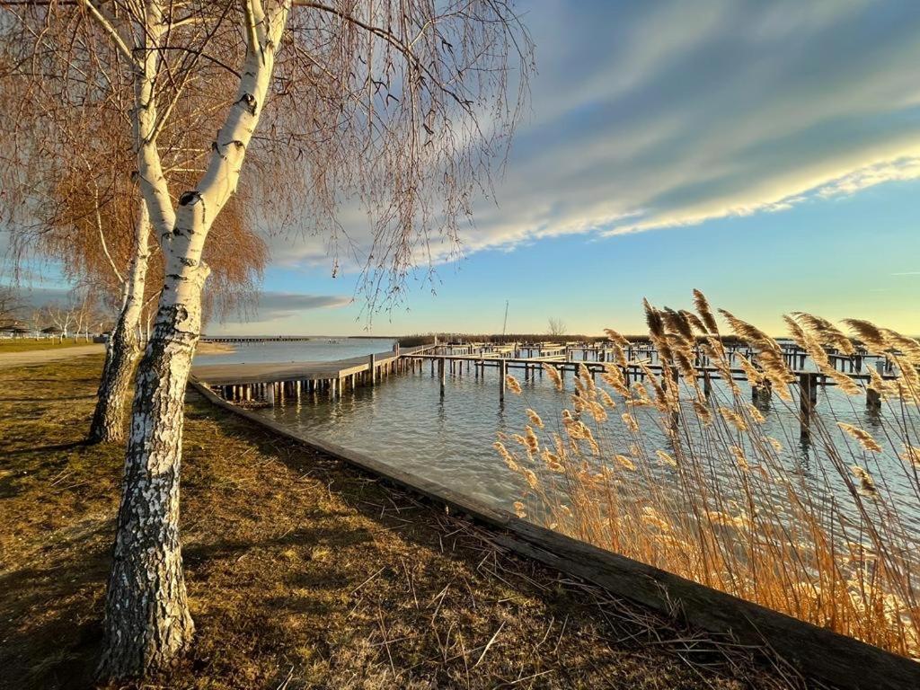 Apartments Freitag - H1 Winden am See Экстерьер фото