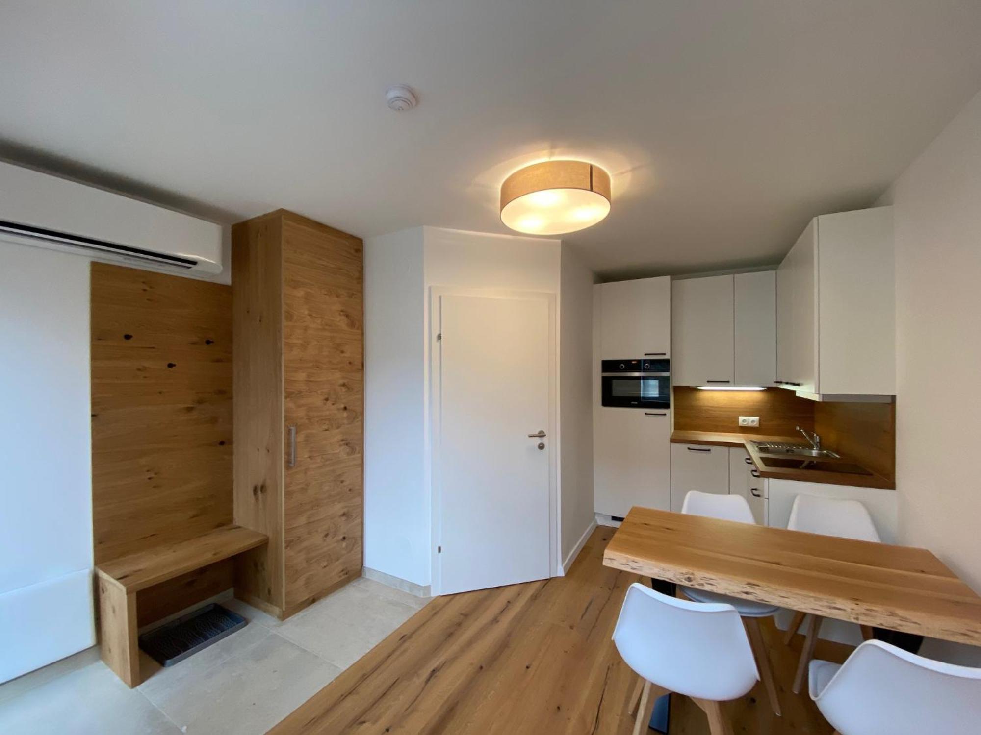 Apartments Freitag - H1 Winden am See Экстерьер фото